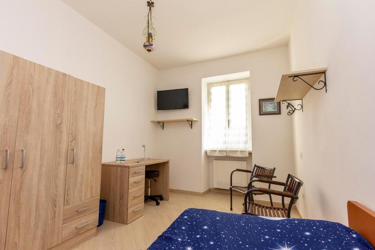 La Colomba B&B Castellaro  Luaran gambar