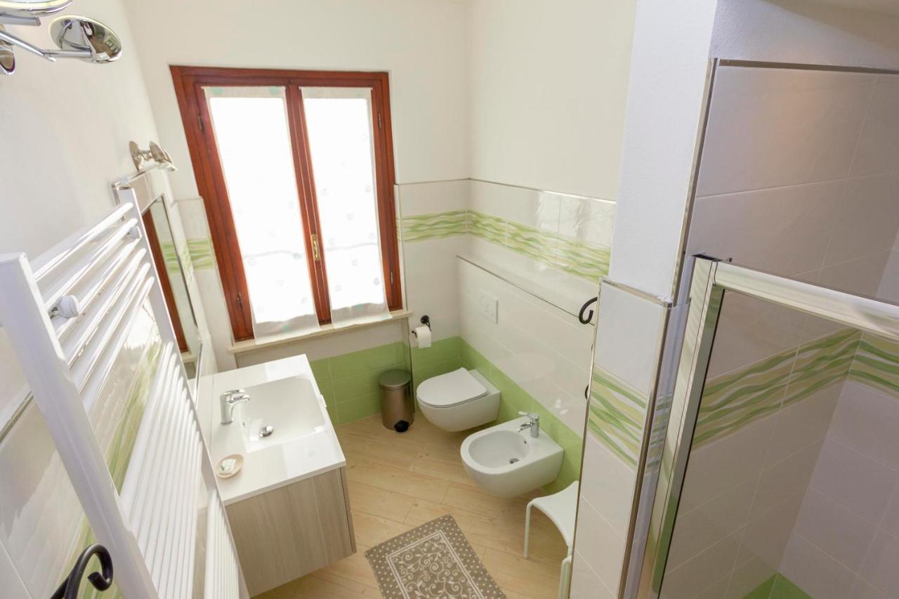La Colomba B&B Castellaro  Luaran gambar